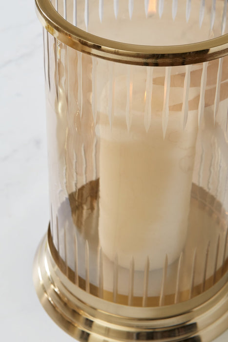 Aavinson Candle Holder