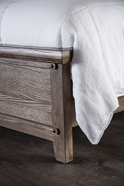 Merthyr E.King & Queen Bed